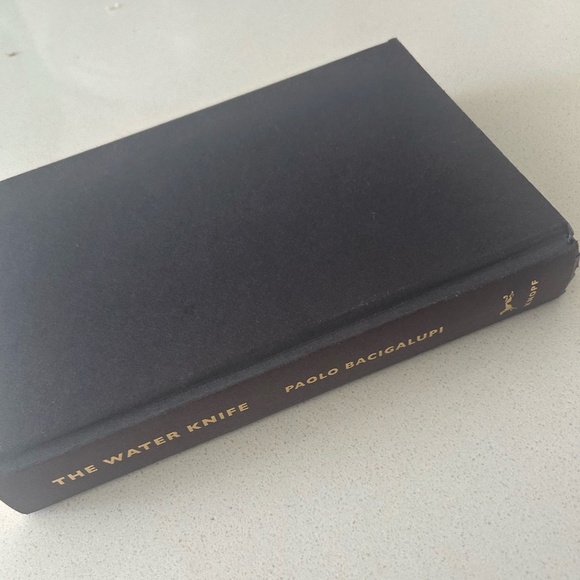 The Water Knife by Paolo Bacigalupi - Picture 5 of 9